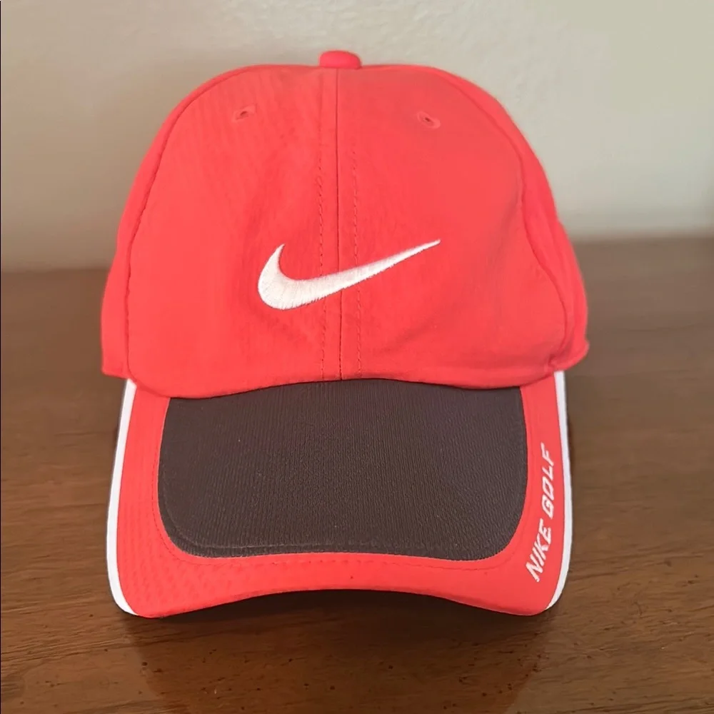 NIKE Golf Cap